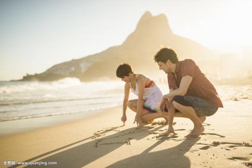 Ò»ËÒ¶íÂÞË¹Óæ´¬ÔÚ°ÍÂ×Ö§º£Óò³ÁûÔì³É17ÈËʧ×Ù